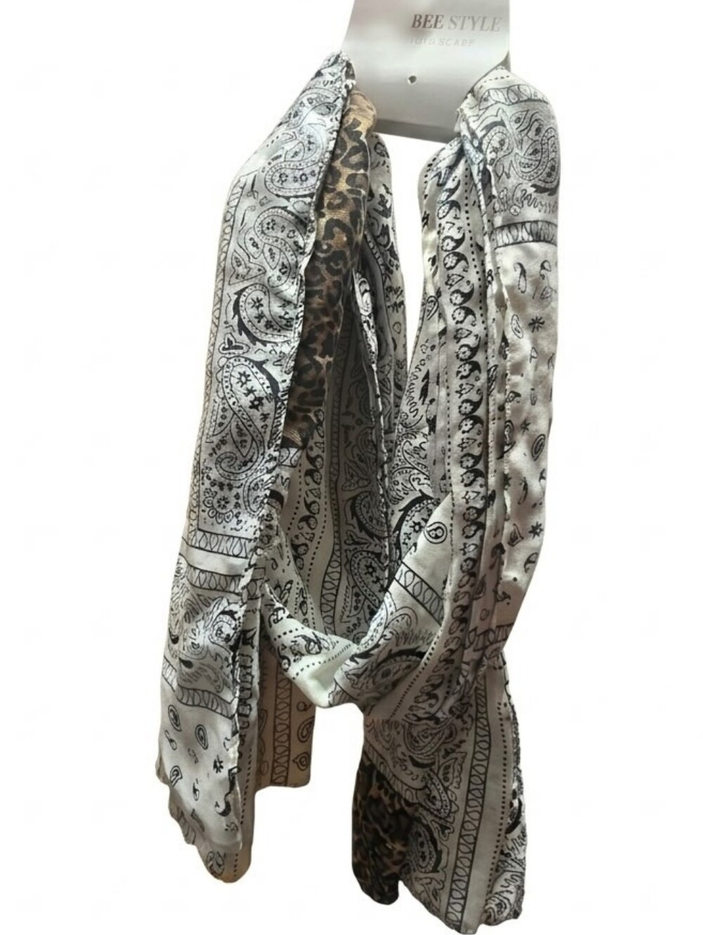 White & Black Paisley Long Bandana Scarf NWT